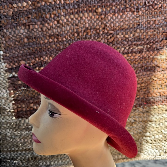 Vintage Wool Felt Red Bowl Hat - Picture 1 of 7